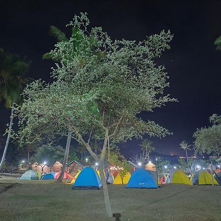 Beach Camp Lombok Sekotong Extérieur photo
